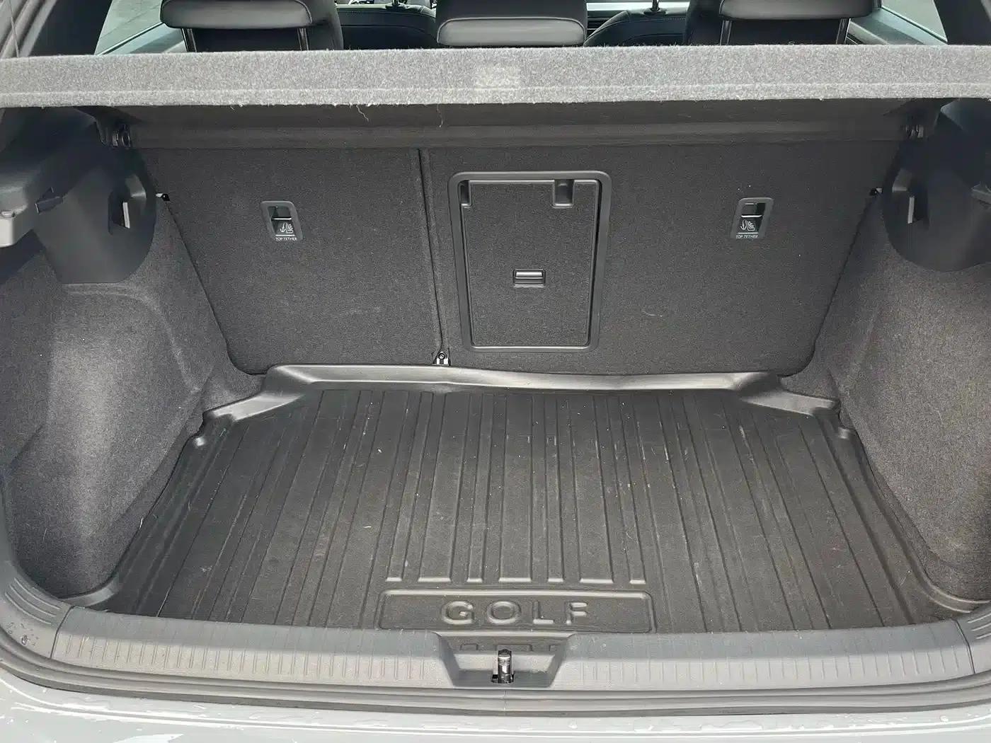 2023 Golf Facelift 280TSI DSG R-Line Lite — миниатюра 6