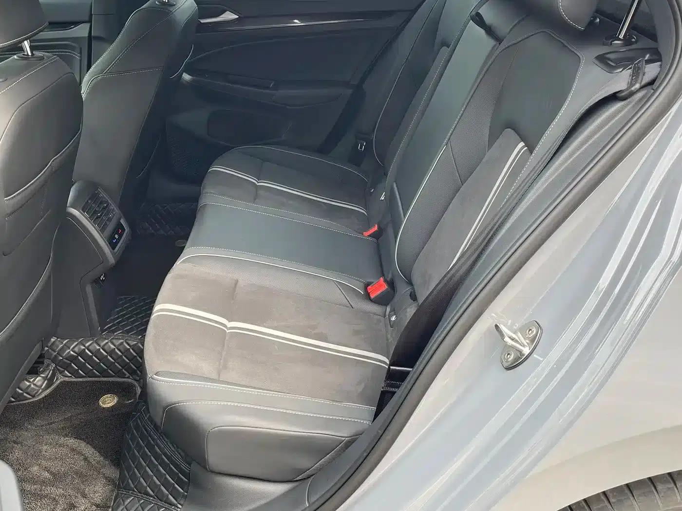 2023 Golf Facelift 280TSI DSG R-Line Lite — миниатюра 10