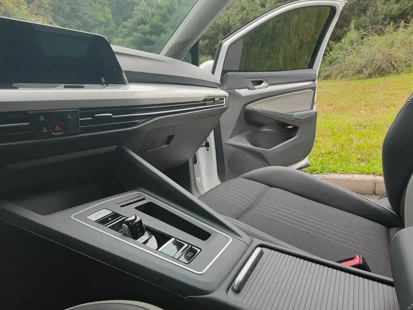 2023 Golf 280TSI DSG Pro — миниатюра 9