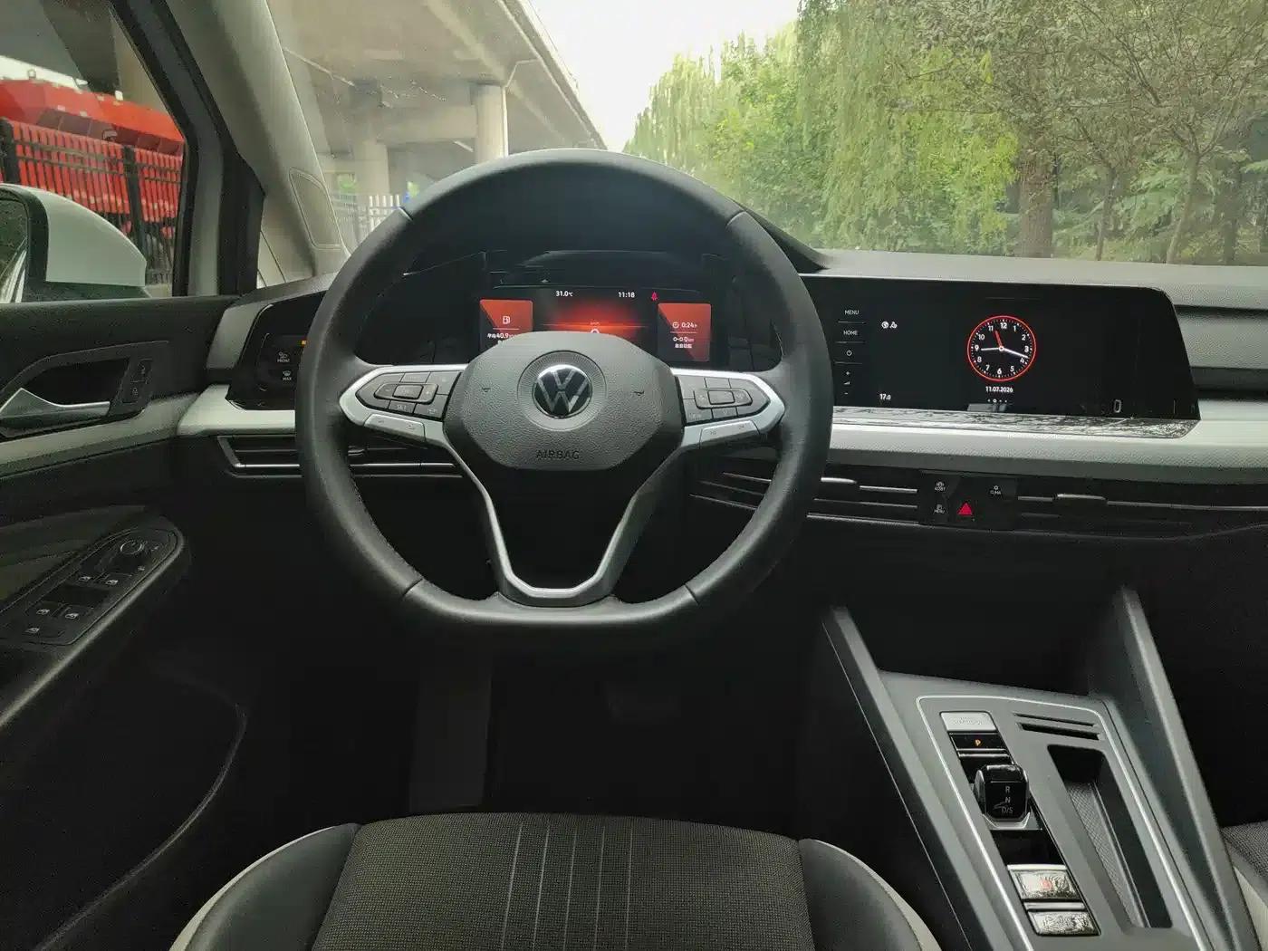 2023 Golf 280TSI DSG Pro — миниатюра 10