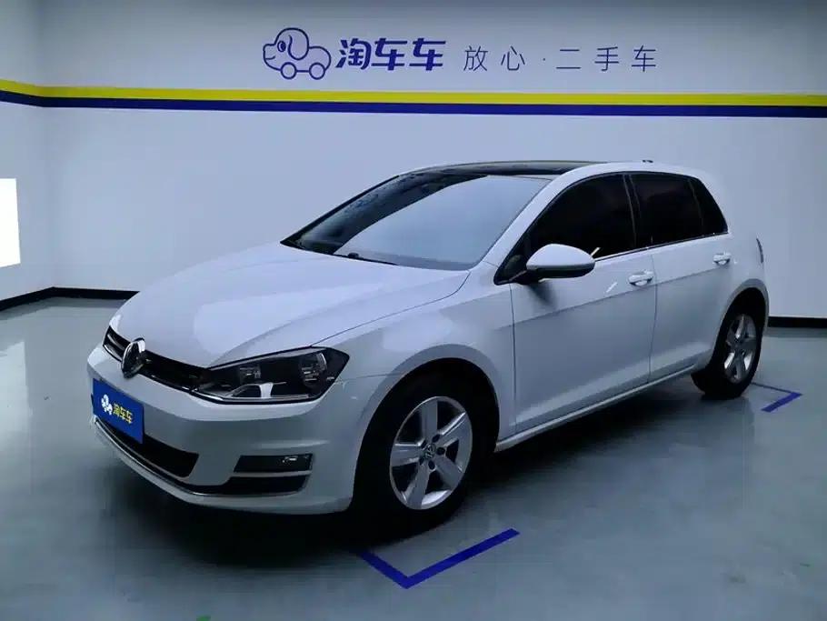 2015 Golf 1.6L Automatic Comfort — миниатюра 1