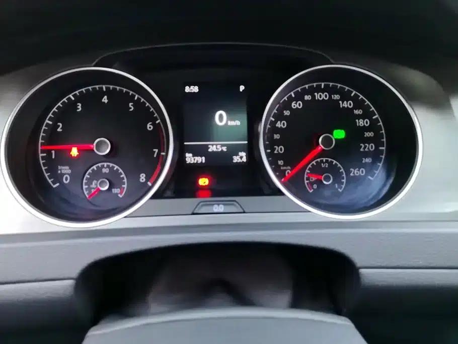 2015 Golf 1.6L Automatic Comfort — миниатюра 14