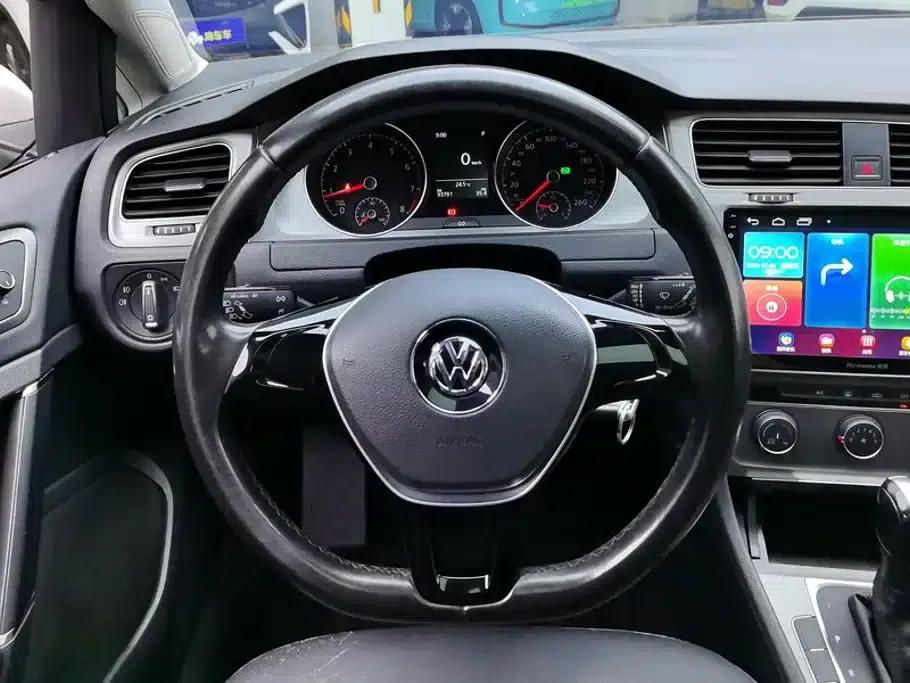2015 Golf 1.6L Automatic Comfort — миниатюра 15
