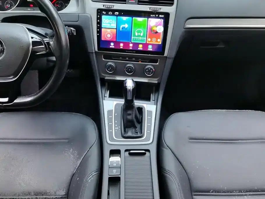 2015 Golf 1.6L Automatic Comfort — миниатюра 16