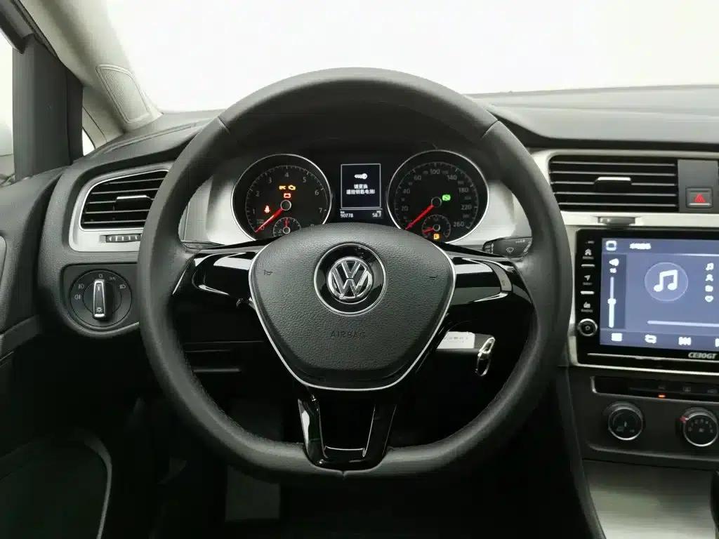2016 Golf 1.6L Automatic Comfort — миниатюра 11