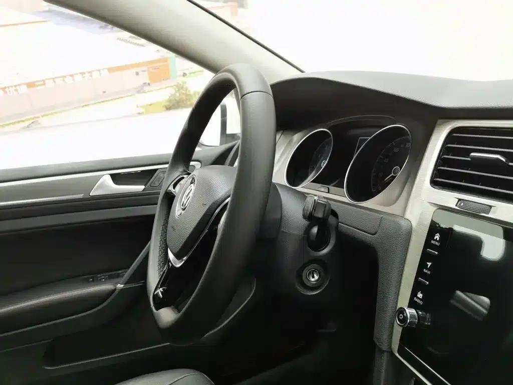 2016 Golf 1.6L Automatic Comfort — миниатюра 22