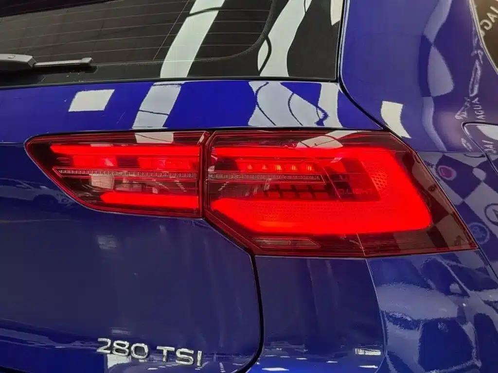 2023 Golf 280TSI DSG R-Line Lite — миниатюра 20