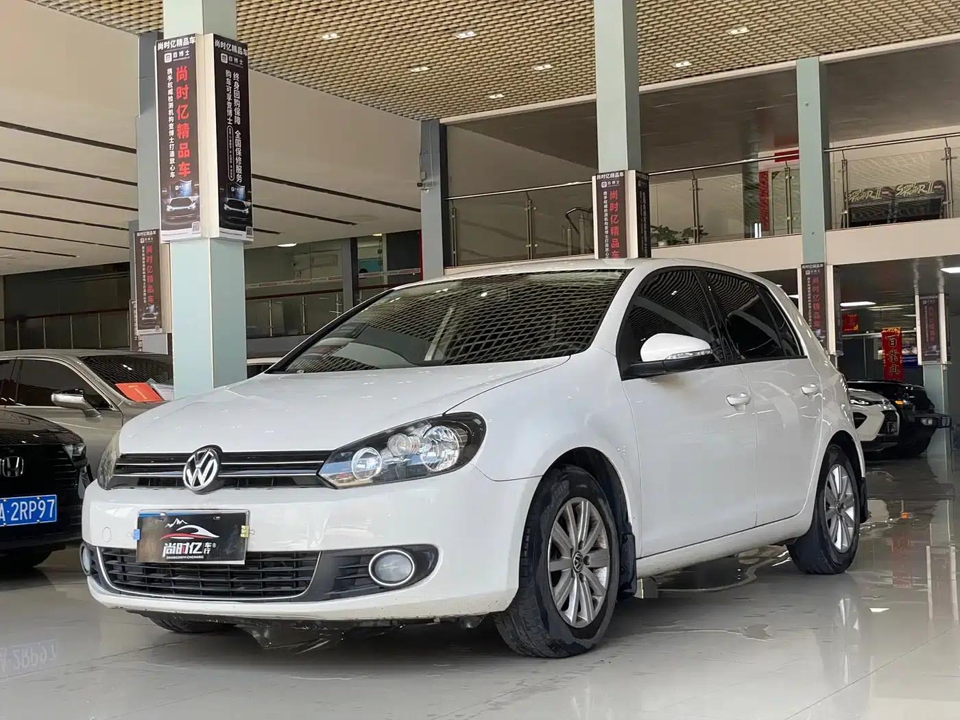 2012 Golf 1.6 Automatic Fashion Edition — миниатюра 1