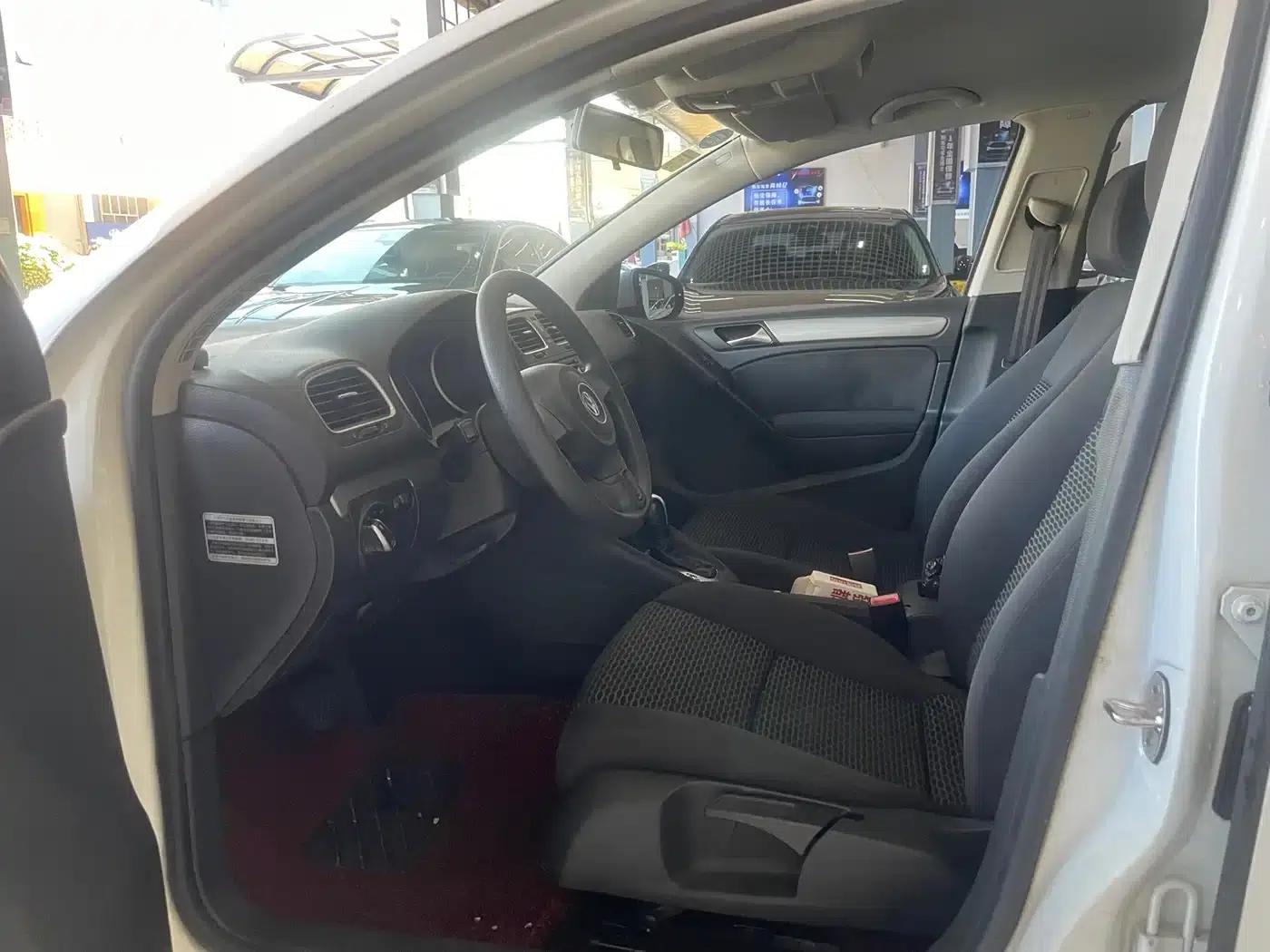 2012 Golf 1.6 Automatic Fashion Edition — миниатюра 6