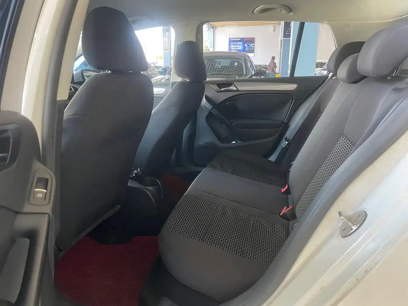 2012 Golf 1.6 Automatic Fashion Edition — миниатюра 7