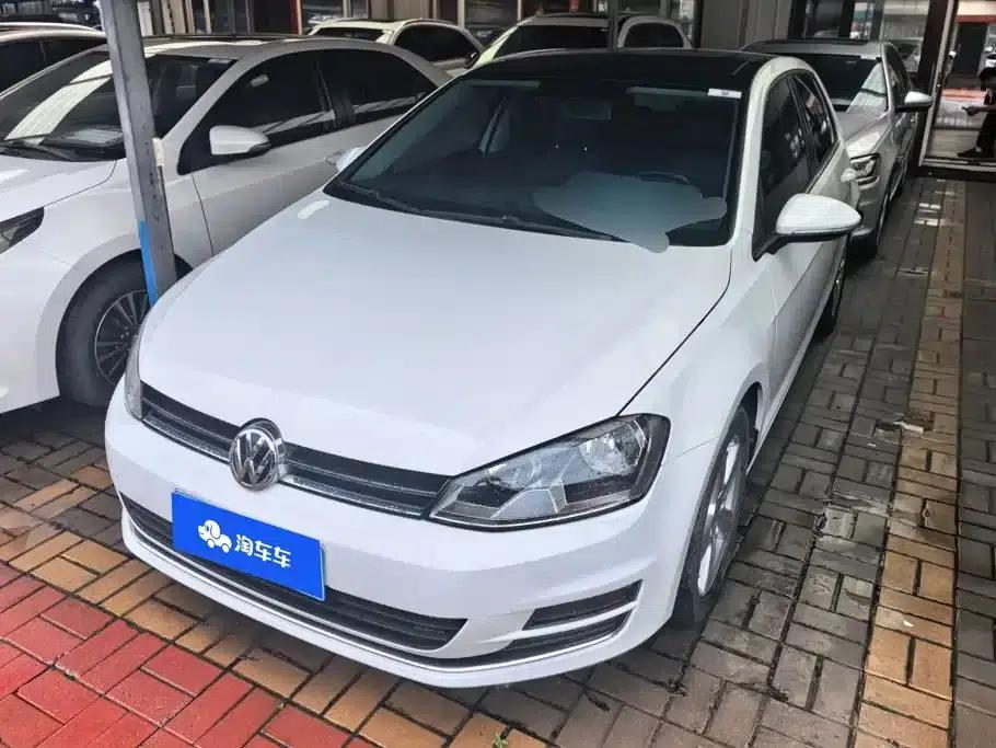 2014 Golf 1.6L Automatic Comfort — миниатюра 1