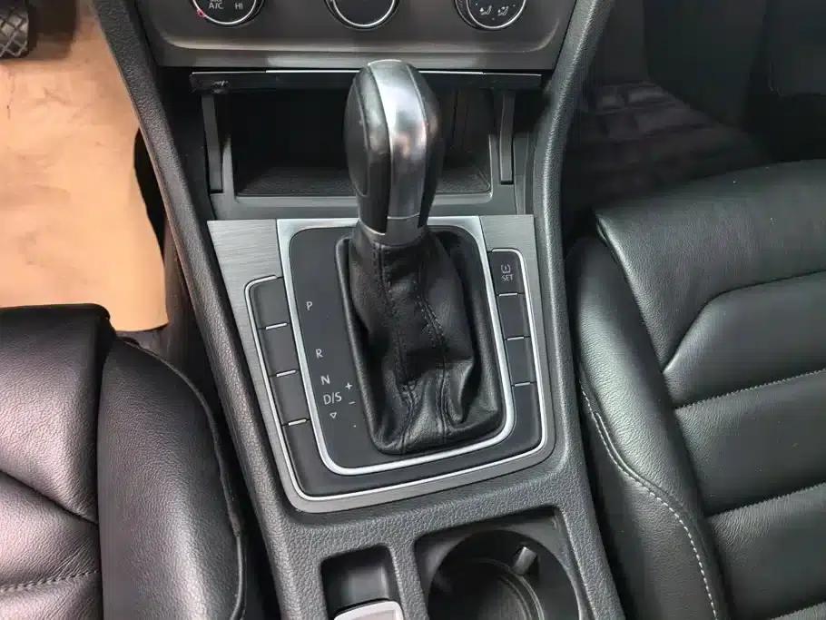 2014 Golf 1.6L Automatic Comfort — миниатюра 16