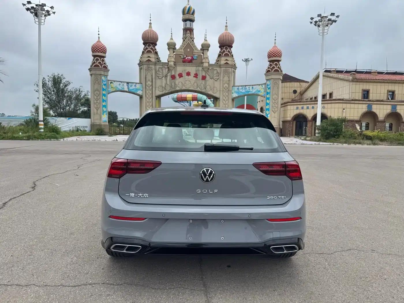 2023 Golf 280TSI DSG R-Line Lite — миниатюра 18