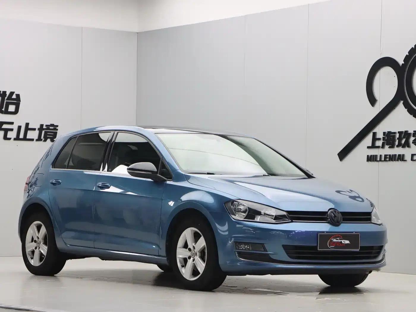 2017 Golf 230TSI Automatic Comfort Millionth Unit Commemorative Edition — миниатюра 1