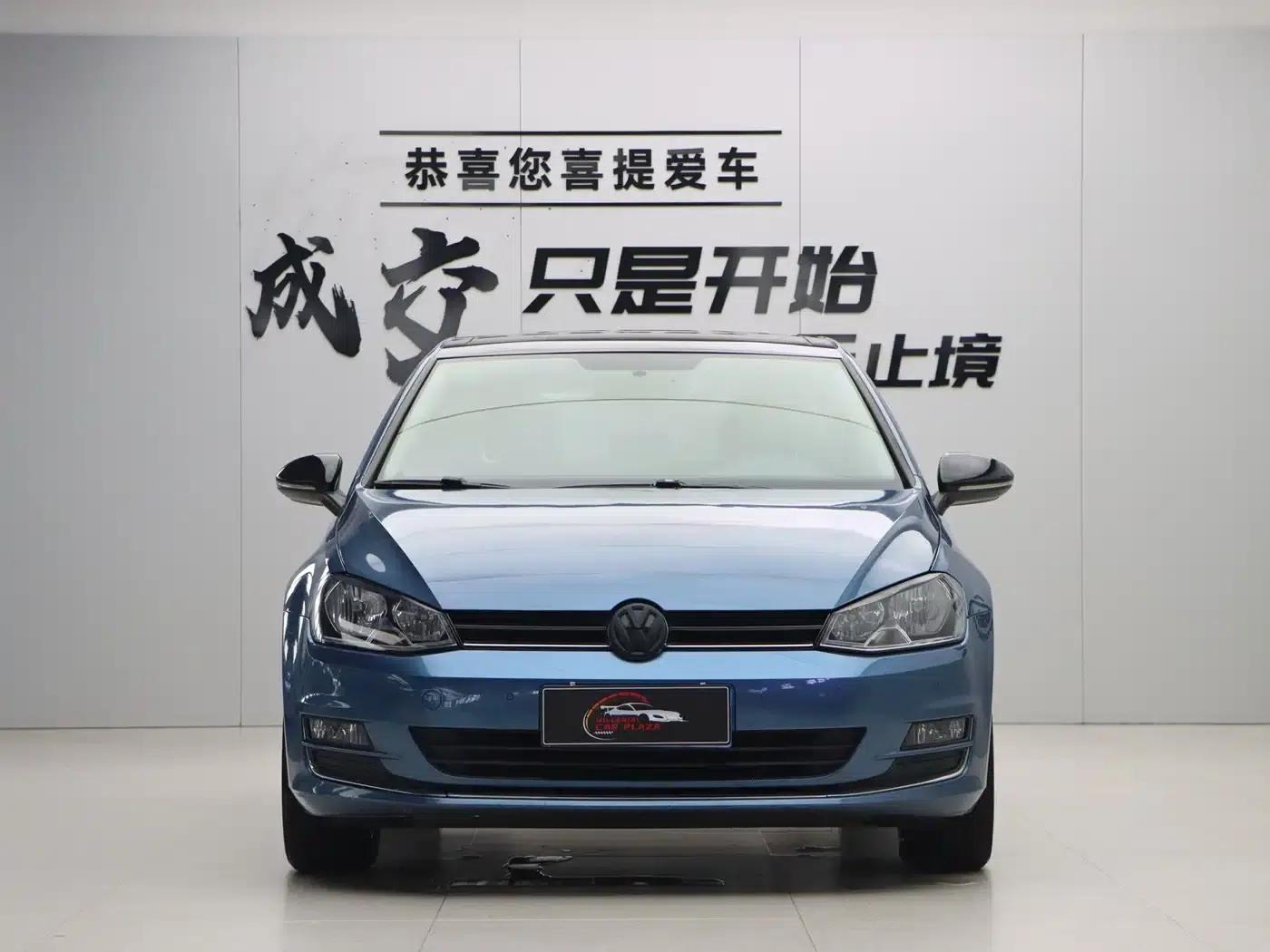 2017 Golf 230TSI Automatic Comfort Millionth Unit Commemorative Edition — миниатюра 2