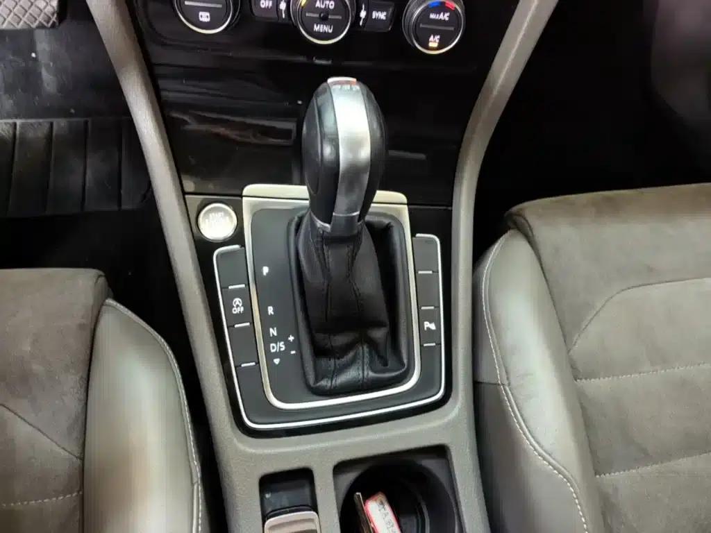 2016 Golf 280TSI Automatic Flagship — миниатюра 14