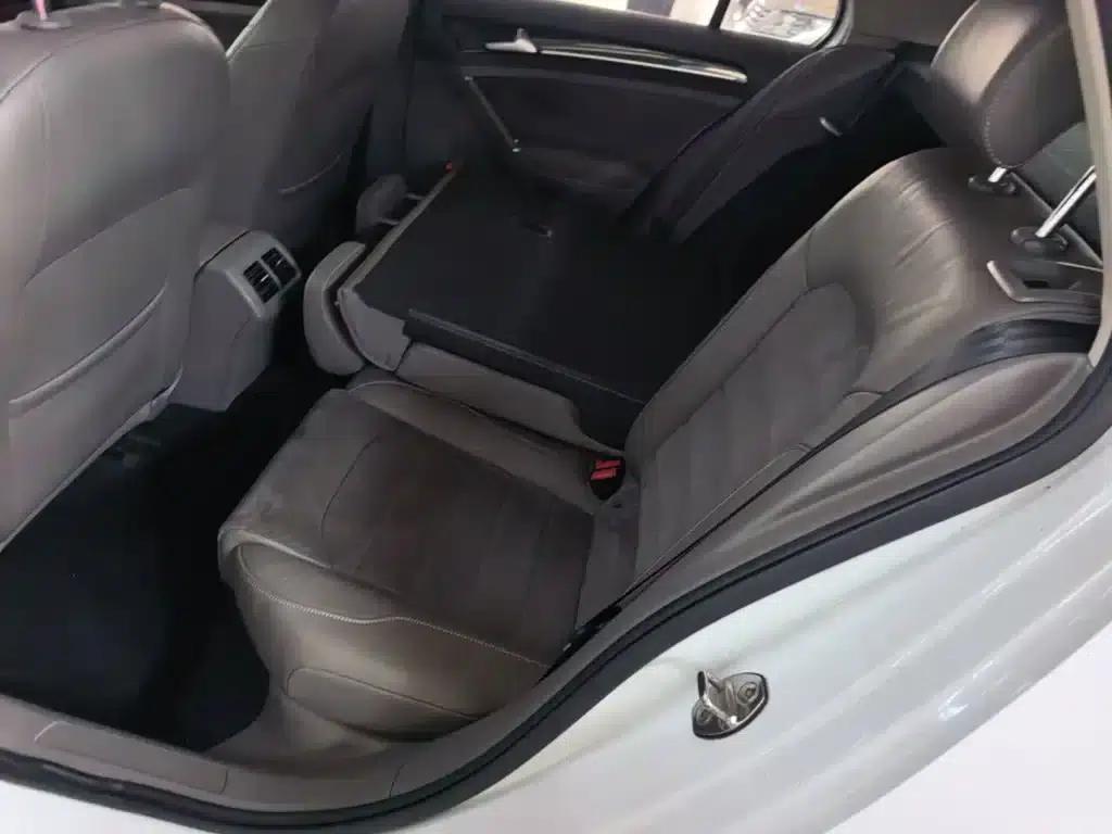 2016 Golf 280TSI Automatic Flagship — миниатюра 17