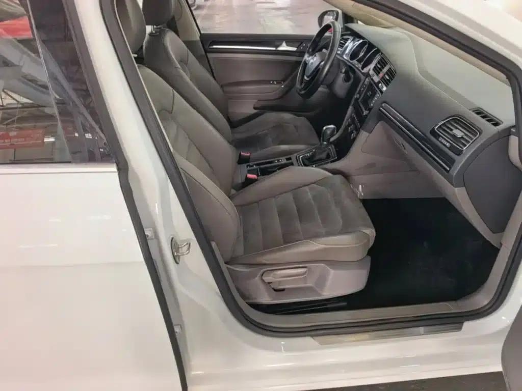 2016 Golf 280TSI Automatic Flagship — миниатюра 25