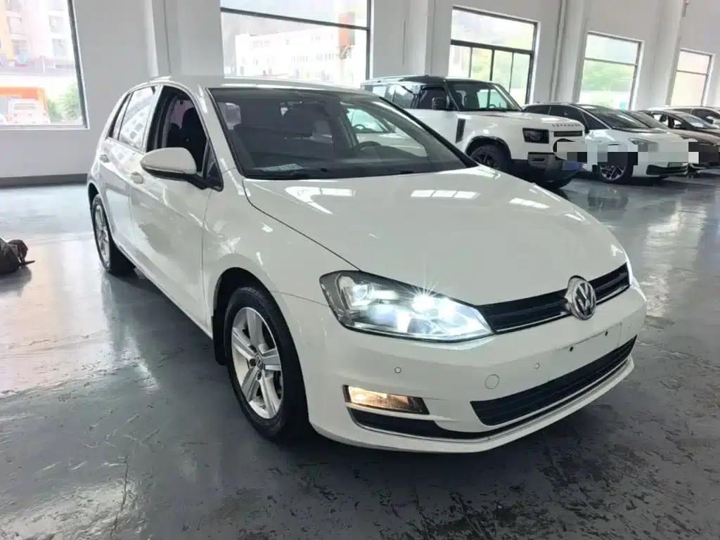2016 Golf 1.6L Automatic Fashion Edition — миниатюра 4