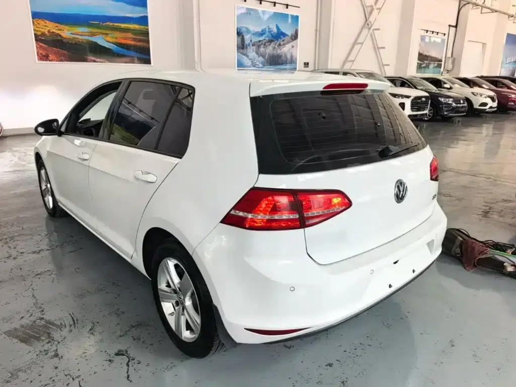 2016 Golf 1.6L Automatic Fashion Edition — миниатюра 5