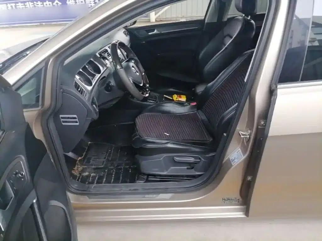 2016 Golf 230TSI Automatic Luxury — миниатюра 22