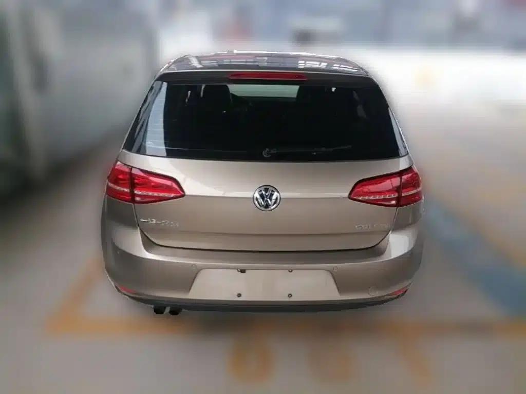 2016 Golf 230TSI Automatic Luxury — миниатюра 10