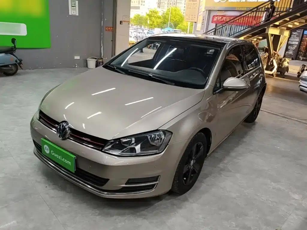 2015 Golf 1.4TSI Automatic Luxury — миниатюра 2