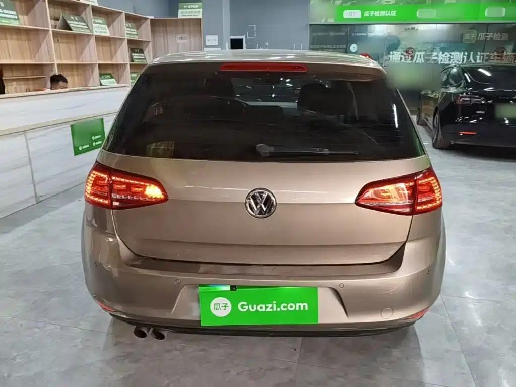2015 Golf 1.4TSI Automatic Luxury — миниатюра 4