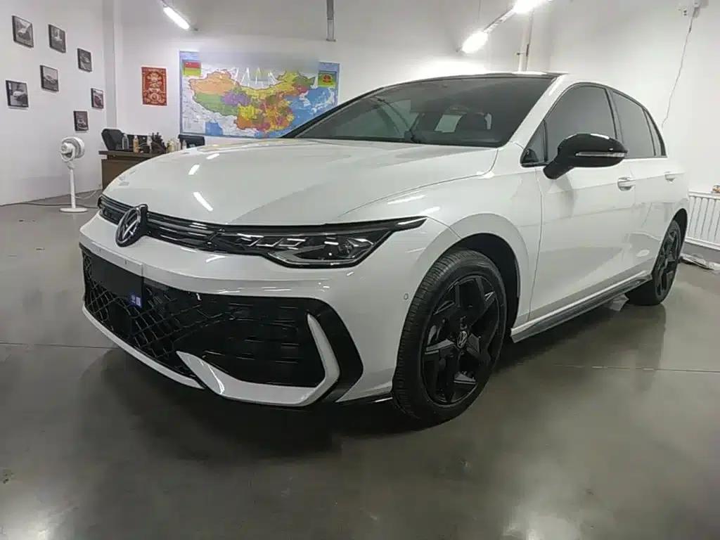 2025 Golf 300TSI R-Line — миниатюра 2