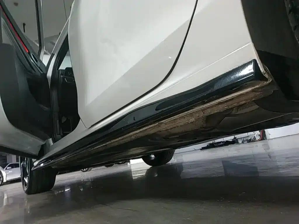 2025 Golf 300TSI R-Line — миниатюра 22