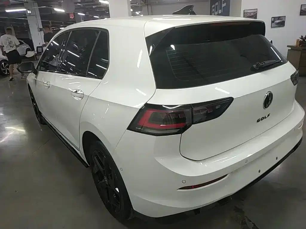 2025 Golf 300TSI R-Line — миниатюра 5