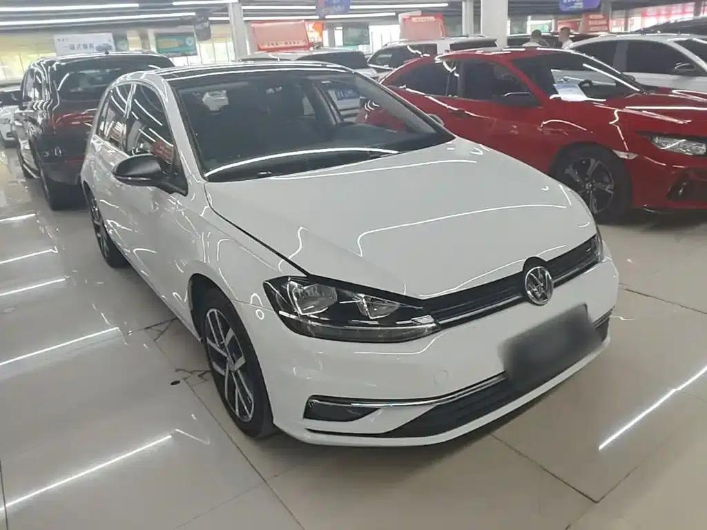 2018 Golf 230TSI Automatic Luxury — миниатюра 4