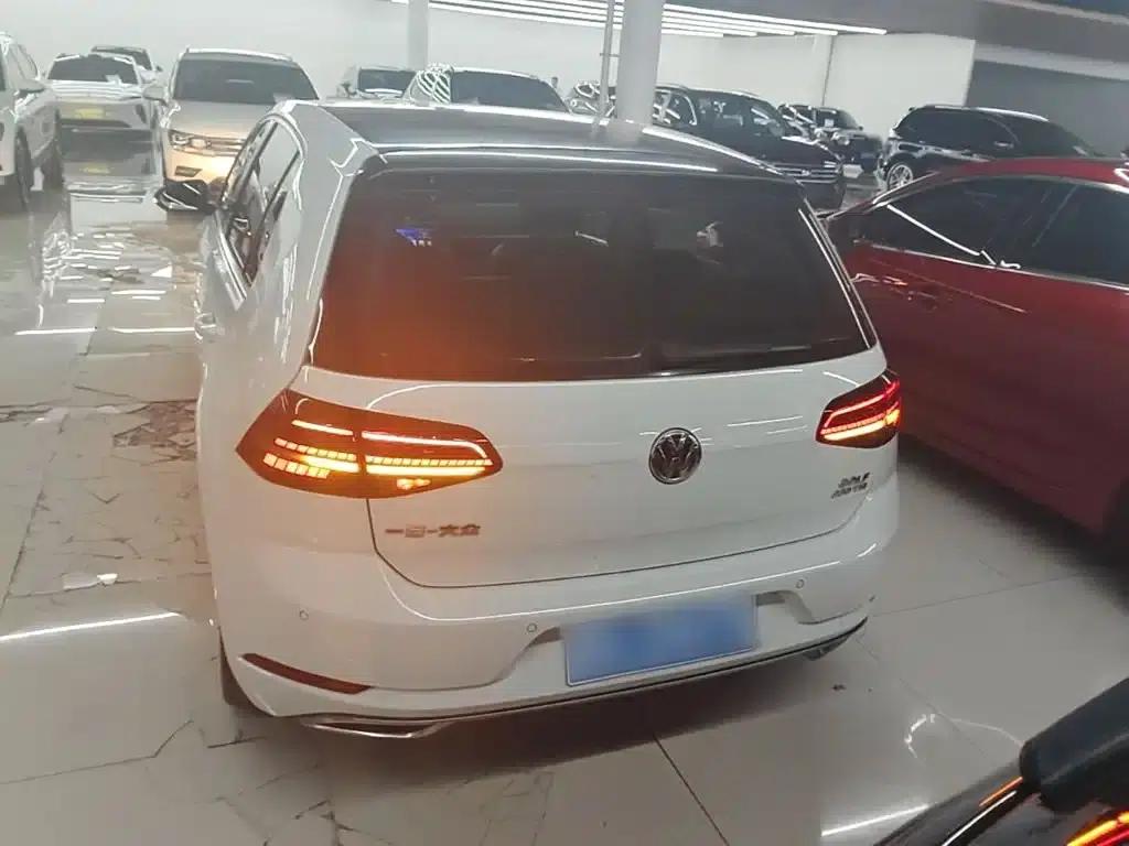 2018 Golf 230TSI Automatic Luxury — миниатюра 6