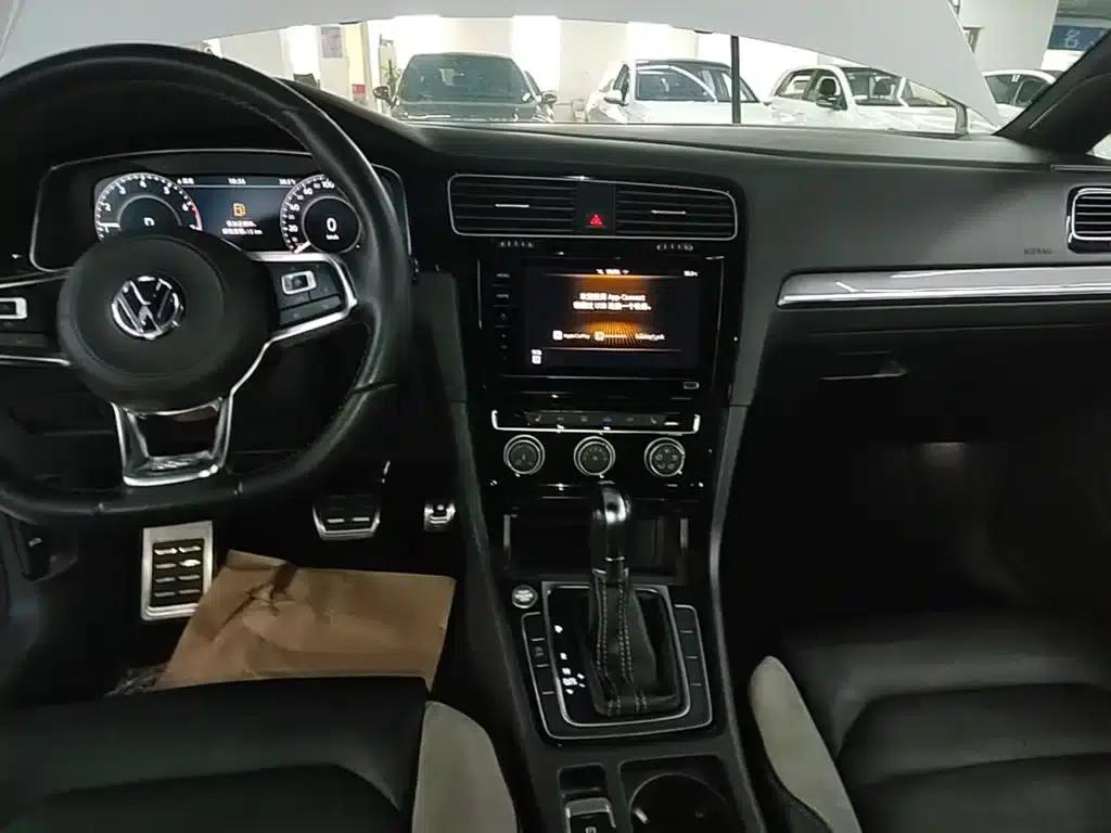 2020 Golf 280TSI DSG R-Line — миниатюра 13