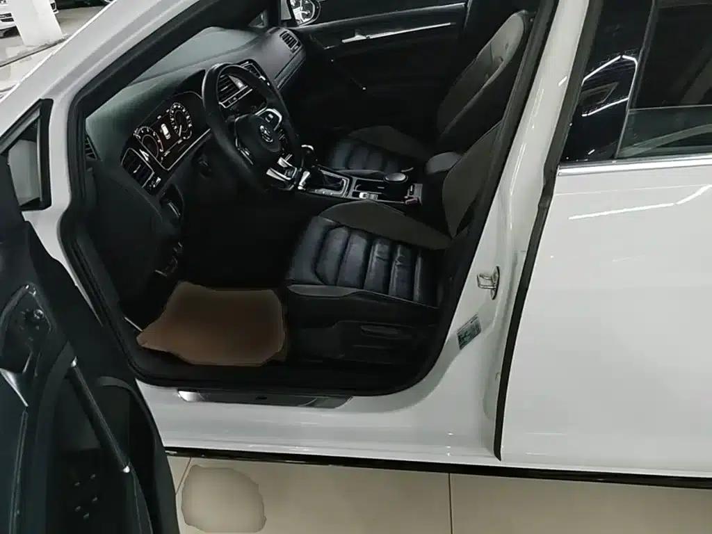 2020 Golf 280TSI DSG R-Line — миниатюра 15