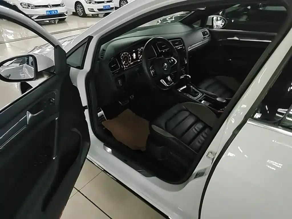 2020 Golf 280TSI DSG R-Line — миниатюра 16