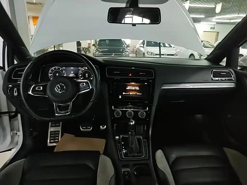 2020 Golf 280TSI DSG R-Line — миниатюра 10