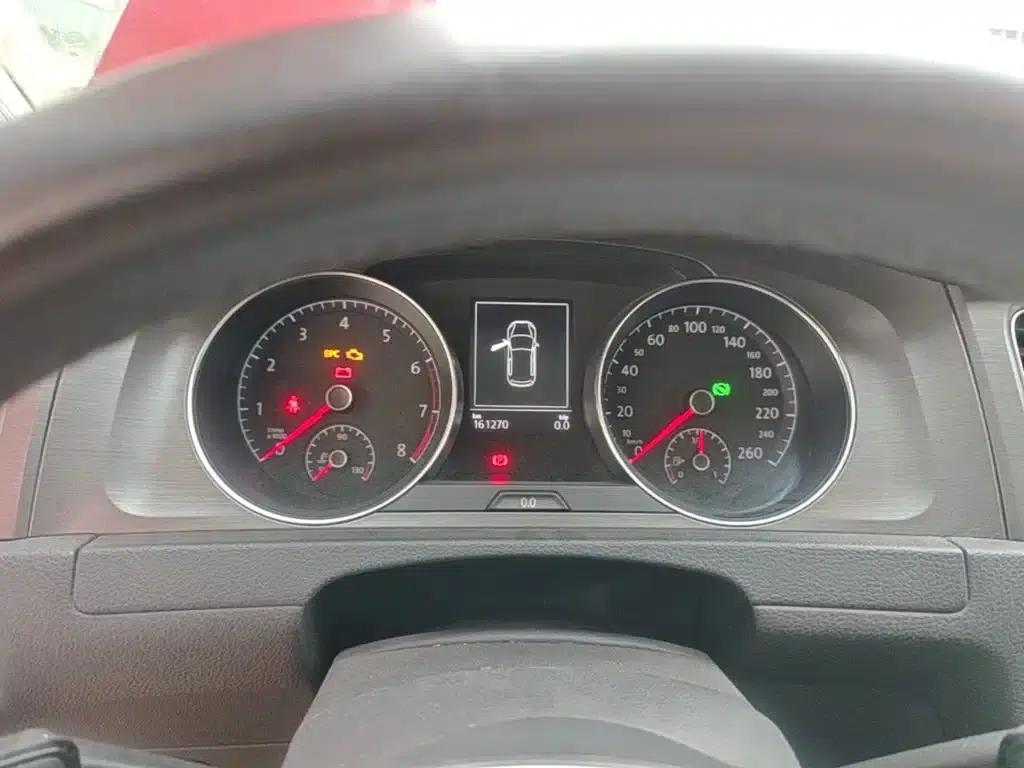 2016 Golf 230TSI Automatic Comfort — миниатюра 12