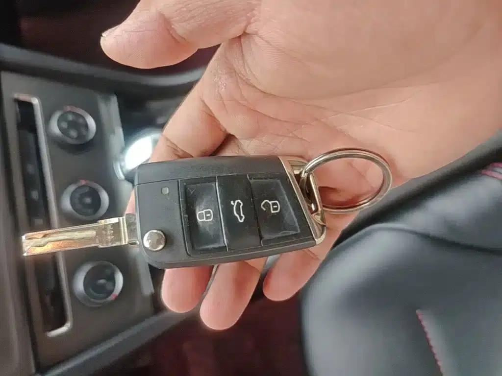2016 Golf 230TSI Automatic Comfort — миниатюра 9
