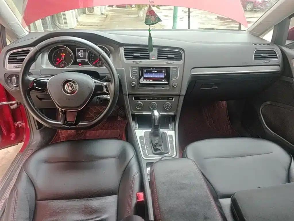 2016 Golf 230TSI Automatic Comfort — миниатюра 10