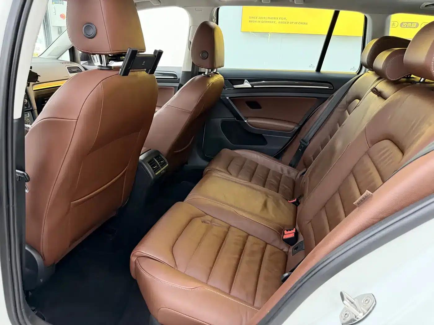2014 Golf 1.4TSI Luxury Touring Edition (Imported) — миниатюра 10
