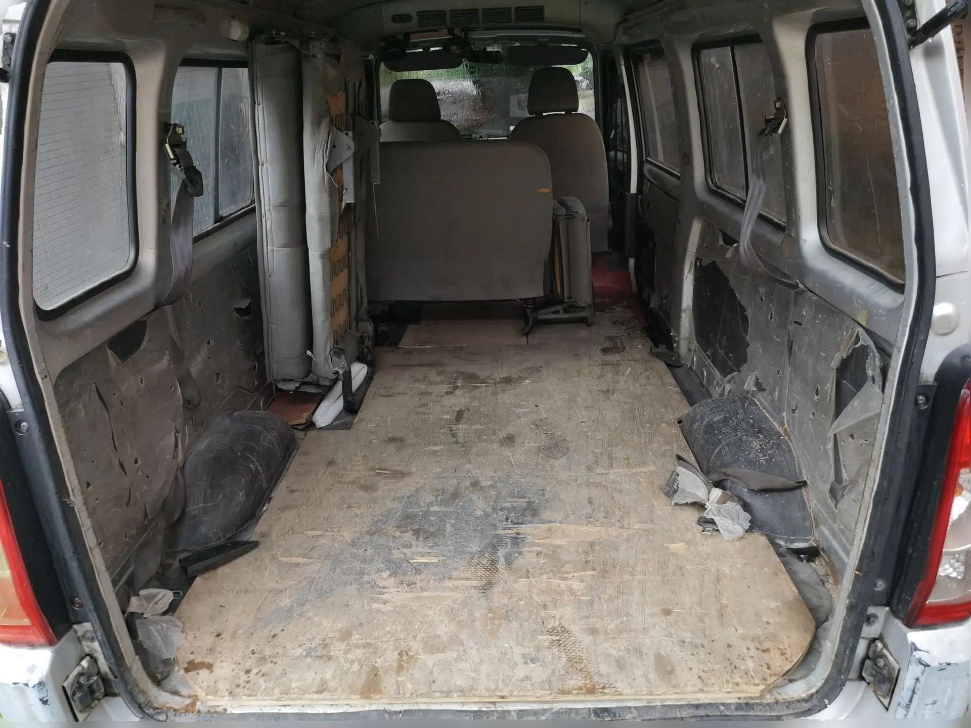 Wuling Rongguang 2012 1.5L Extended Standard Version — миниатюра 19