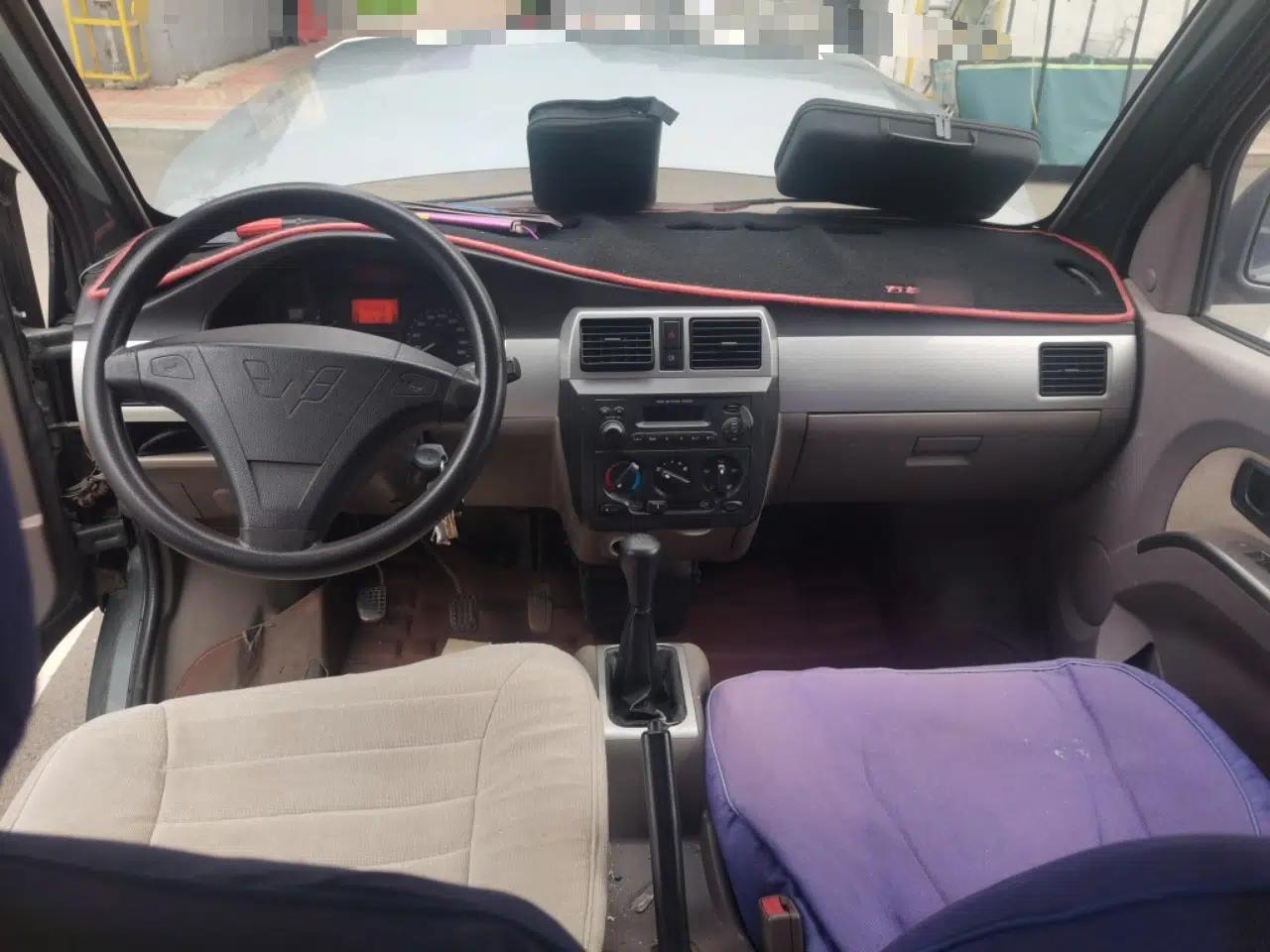 Wuling Rongguang 2011 1.2L Standard Version — миниатюра 9