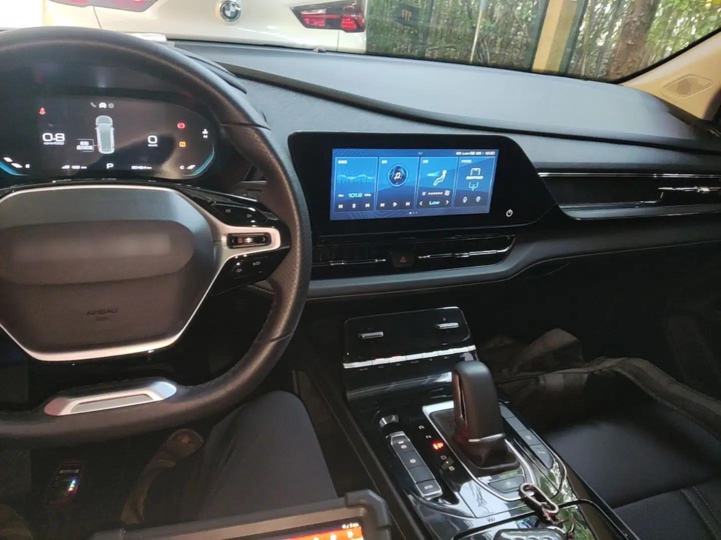 Wuling Victory 2020 1.5T CVT Flagship Edition — миниатюра 12