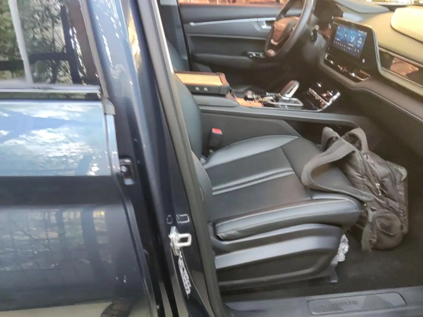 Wuling Victory 2020 1.5T CVT Flagship Edition — миниатюра 19