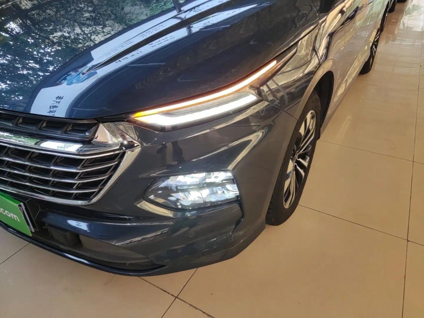 Wuling Victory 2020 1.5T CVT Flagship Edition — миниатюра 8