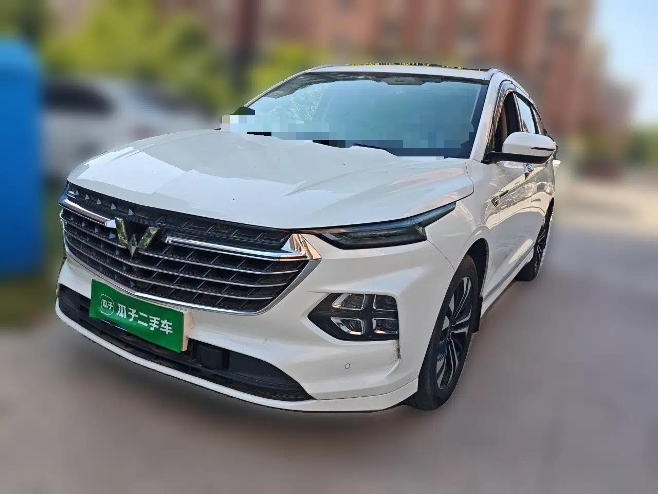 Wuling Victory 2020 1.5T CVT Flagship Edition — миниатюра 1