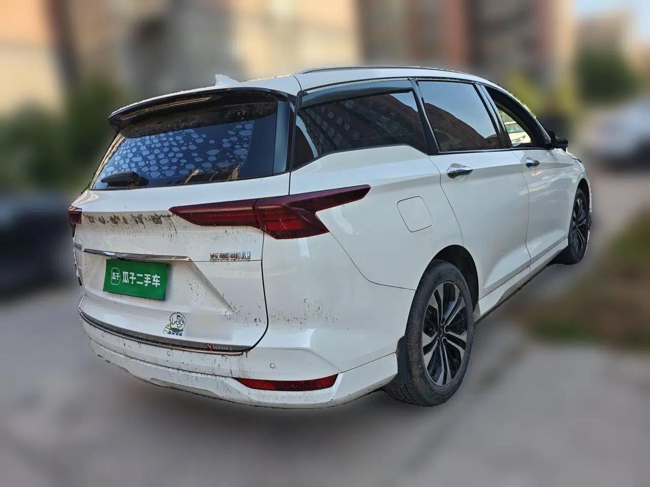 Wuling Victory 2020 1.5T CVT Flagship Edition — миниатюра 6