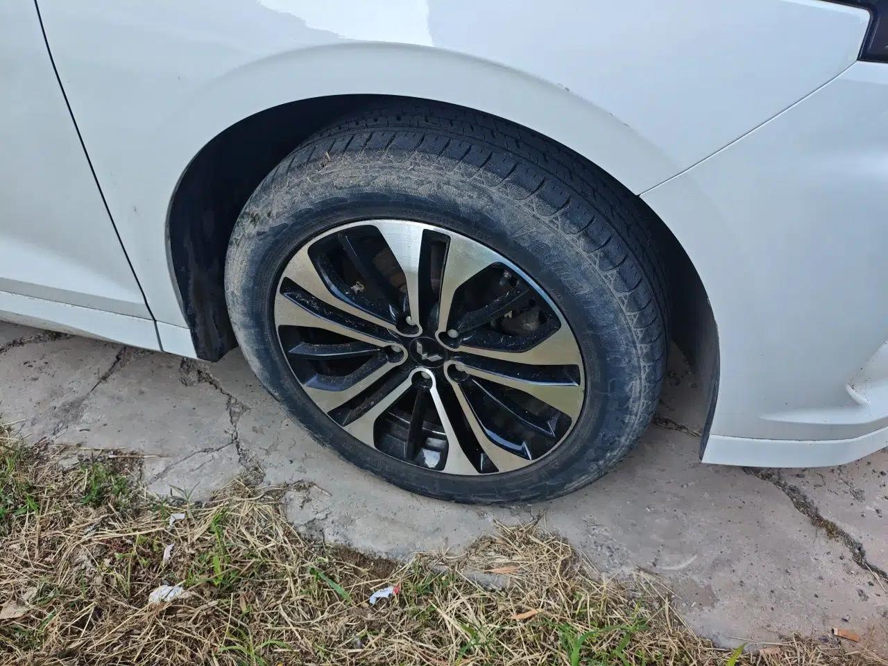 Wuling Victory 2020 1.5T CVT Flagship Edition — миниатюра 8