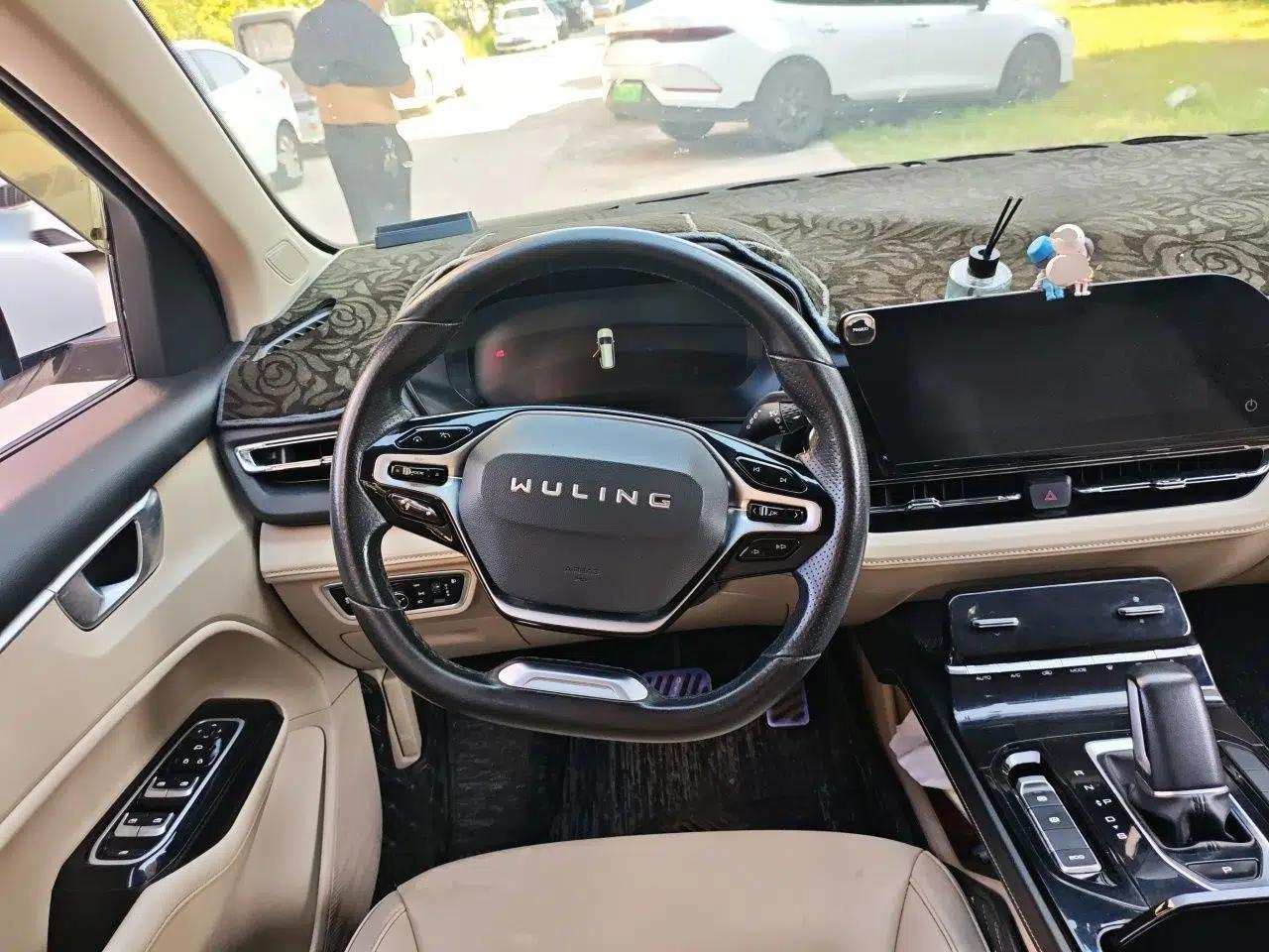 Wuling Victory 2020 1.5T CVT Flagship Edition — миниатюра 10